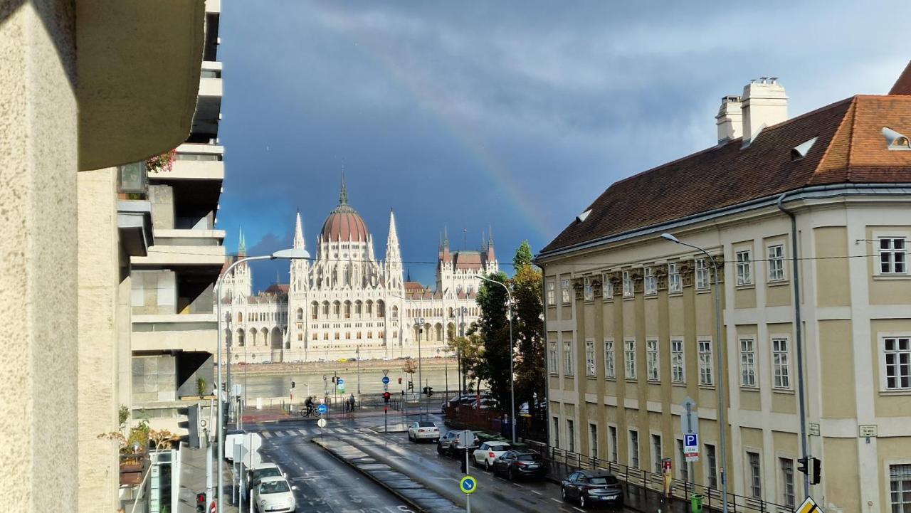 Parliament View Apartment بودابست المظهر الخارجي الصورة
