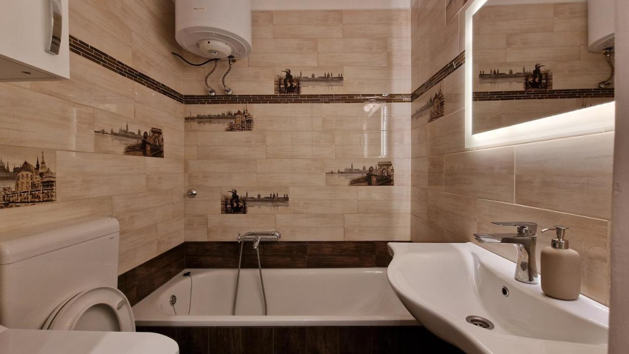 Parliament View Apartment بودابست المظهر الخارجي الصورة