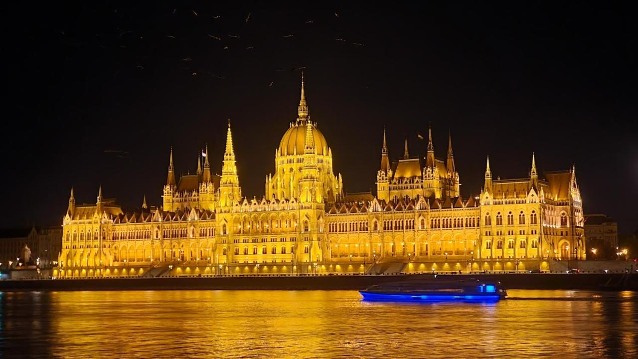 Parliament View Apartment بودابست المظهر الخارجي الصورة
